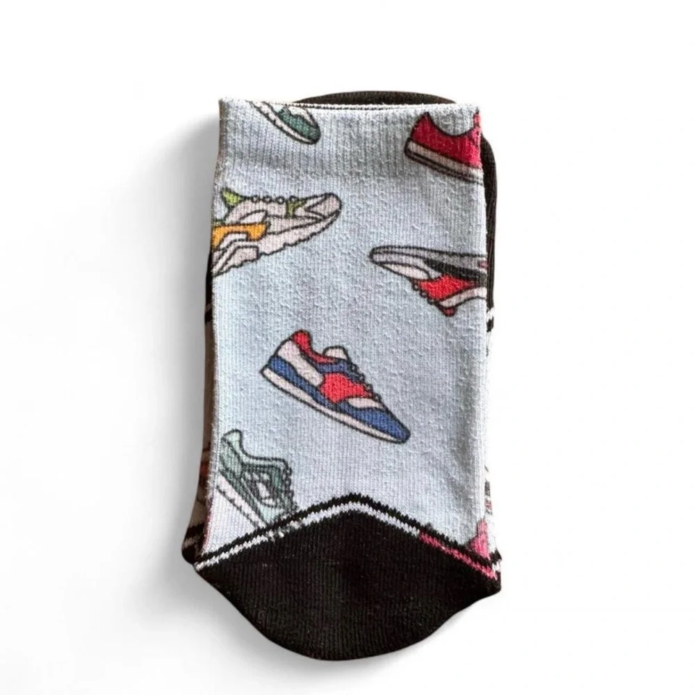 FEAT. Sock Co. Boys Sneaker Print Crew Socks - Small